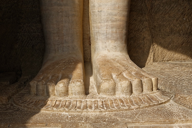 Gwalior-Statues jaïnes-059